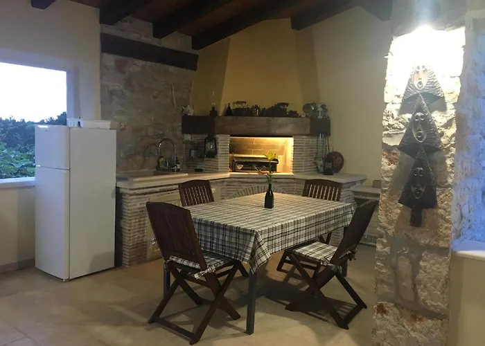 Hacienda Monica Apartman *